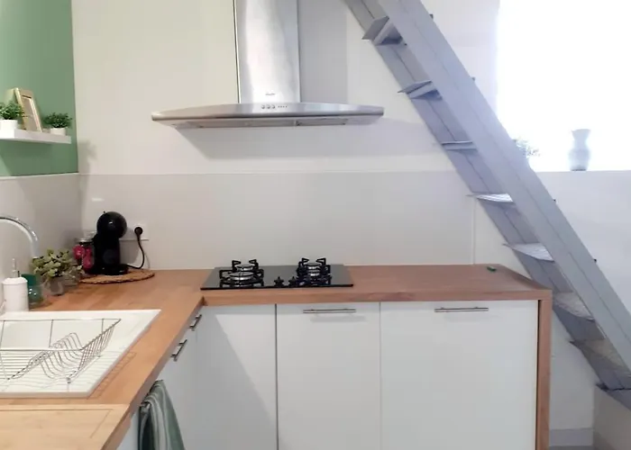 Duplex Avec Jacuzzi * Aumelas